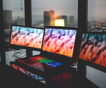 Le Slide - Add 2 Modular Screens to Your Laptop
