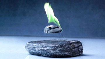 Myconos Levitating Firestone Myconos Levitating Firestone