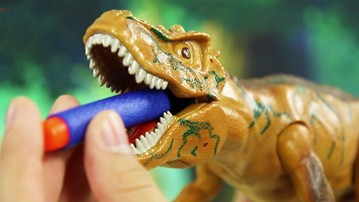 T-Rex Foam Dart Gun T-Rex Foam Dart Gun