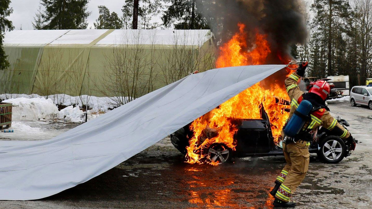 Car Fire Blanket Car Fire Blanket