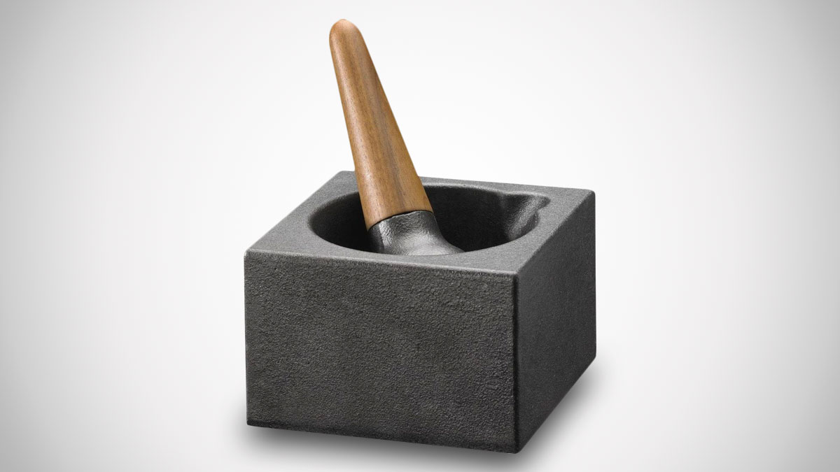 Skeppshult Cast Iron Mortar & Pestle