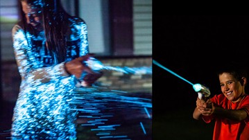 Splashlight Bioluminescent Water Blaster Splashlight Bioluminescent Water Blaster