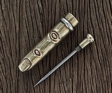 JHO Knives Le Finger Spike