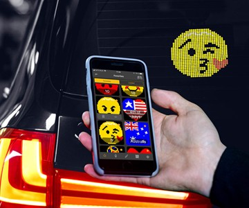 Mojipic Voice-Controlled Emoji Car Display