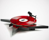 Pro-Ject x Metallica Ninja Star Turntable