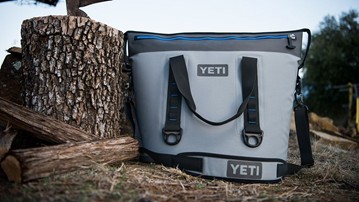 YETI Hopper Portable Cooler YETI Hopper Portable Cooler