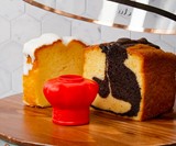 Fresco Chef Hat - Keep Your Baked Goods Fresh