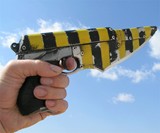 Zombie Stopper Gun Blade - Yellow & Black Striped