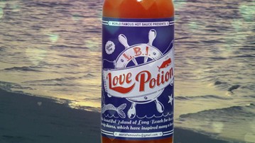 Love Potion Extra Garlic Hot Sauce