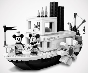 LEGO Steamboat Willie LEGO Steamboat Willie
