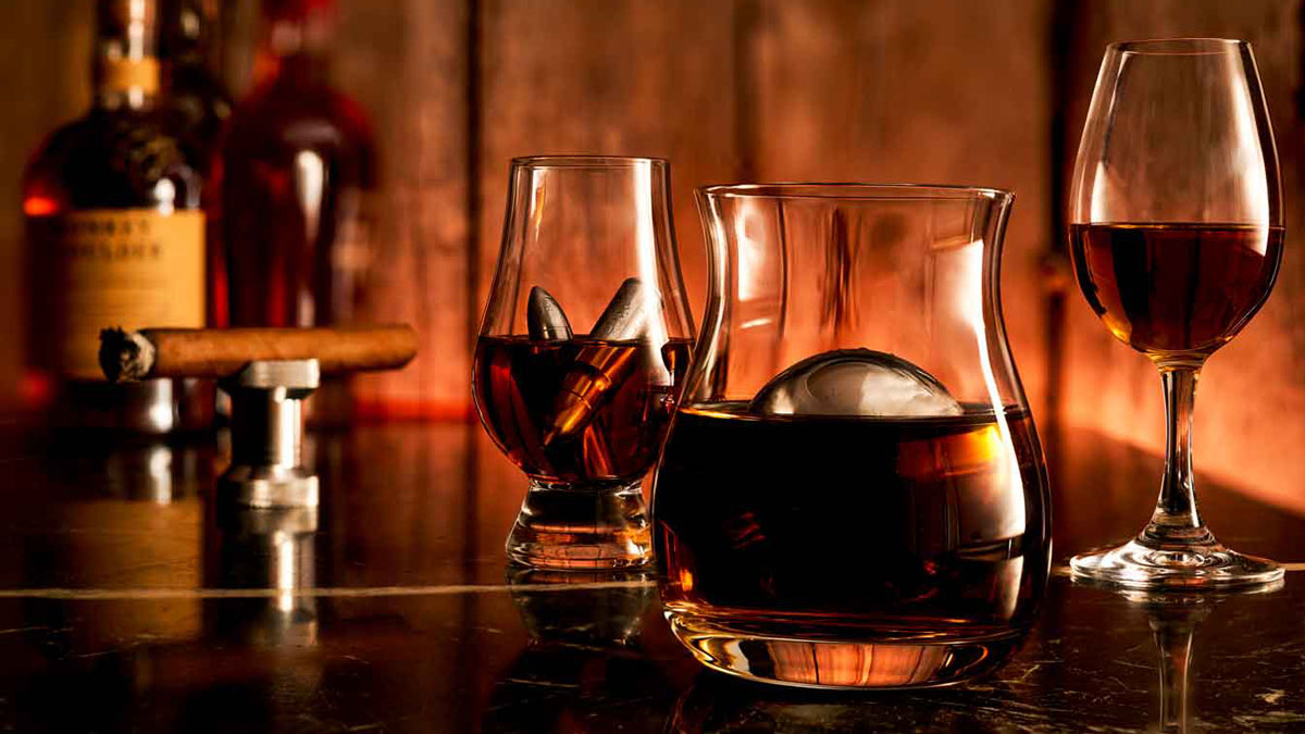 SipDark Whiskey Wares