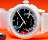 Sequent SolarCharger - Solar-Charging Smartwatch