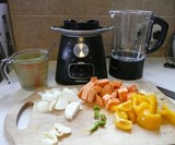 Blend-and-Cook Soup Maker