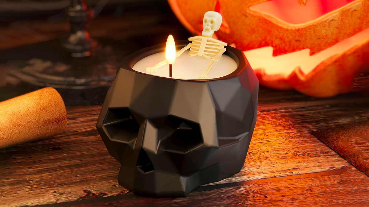 Skeleton in a Skull Bathtub Candle Skeleton in a Skull Bathtub Candle