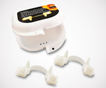 Retractable Vampire Fangs Retractable Vampire Fangs
