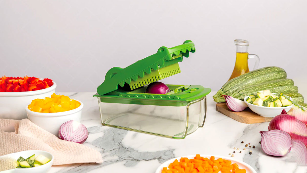 Croc Chop Vegetable Chopper & Slicer Croc Chop Vegetable Chopper & Slicer
