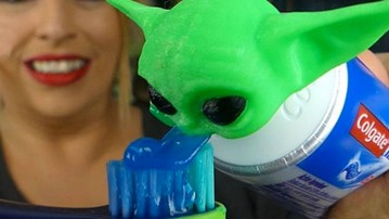 Puking Grogu Baby Yoda Toothpaste Topper