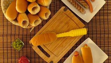 Hotdogger - Hot Dog Bun Driller