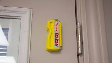FatIvan Fold Up Door Chock FatIvan Fold Up Door Chock