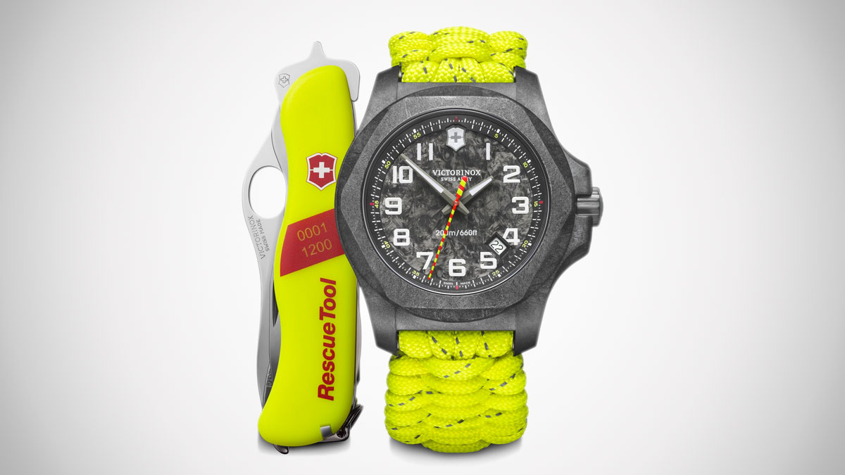 Swiss Army I.N.O.X. Carbon Firefighters' Watch Swiss Army I.N.O.X. Carbon Firefighters' Watch