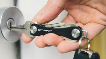 KeySmart Compact Key Holder KeySmart Compact Key Holder