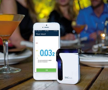 BACtrack Mobile Breathalyzer BACtrack Mobile Breathalyzer