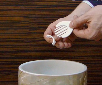 TubShark One-Swipe Tub Strainer TubShark One-Swipe Tub Strainer