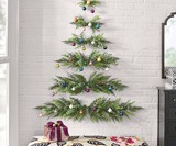 Minimalist Wall Hanging Christmas Tree