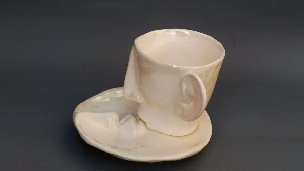 The Kiss Teacup & Saucer