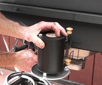 Smokemiester BBQ Smoker Grill Converter Smokemiester BBQ Smoker Grill Converter