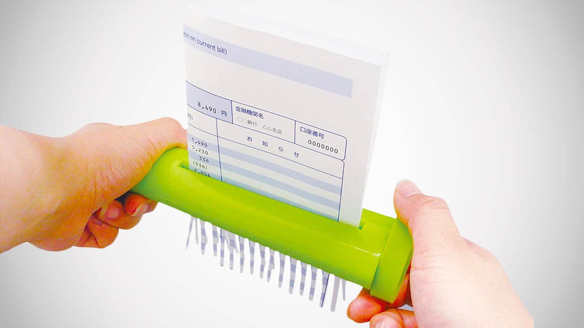 Nakabayashi Kurukkiru Handheld Manual Paper Shredder Nakabayashi Kurukkiru Handheld Manual Paper Shredder