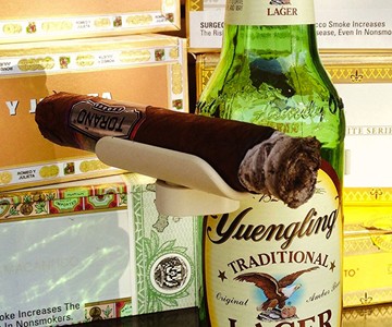 CigarzUp Beer Bottle Cigar Holder CigarzUp Beer Bottle Cigar Holder