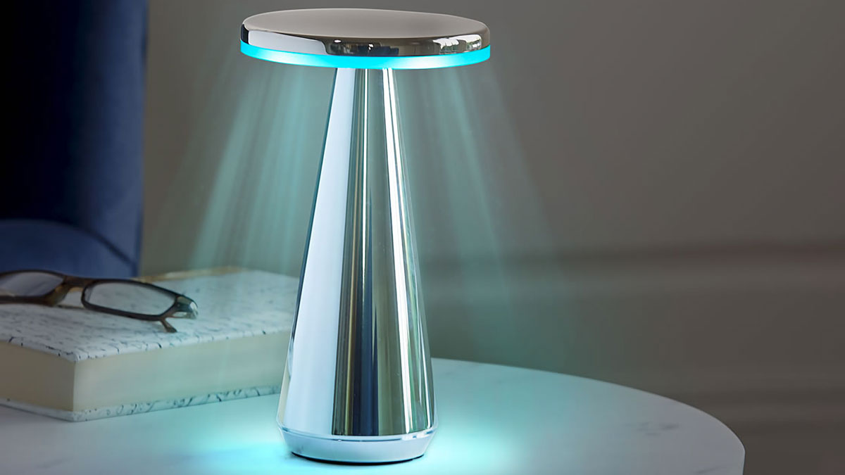 66-Hour Cordless Lamp 66-Hour Cordless Lamp