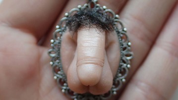 Musch Musch Designs - Your Privates on a Pendant (NSFW) Musch Musch Designs - Your Privates on a Pendant (NSFW)