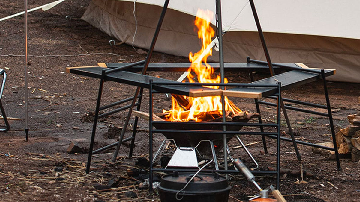 Campfire, Fire Pit & BBQ Table