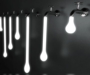Light Drop Wall Lamp