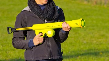 K-9 Kannon Ball Launcher K-9 Kannon Ball Launcher