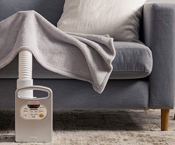 Iris Blanket Warmer with Shoe Dryer Attachment Iris Blanket Warmer with Shoe Dryer Attachment