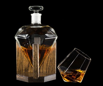 Diamond Whiskey Decanter Diamond Whiskey Decanter