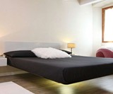 Fluttua Floating Bed