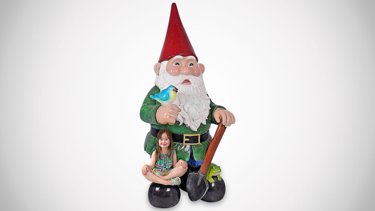 8-1/2-Foot-Tall Garden Gnome Statue 8-1/2-Foot-Tall Garden Gnome Statue