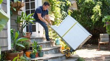 UpCart - All-Terrain Stair-Climbing Cart UpCart - All-Terrain Stair-Climbing Cart