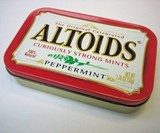 USB Gadget Charger Peppermint Altoids Tin