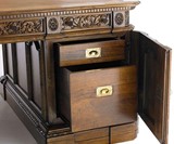 American President's Resolute Desk Replica