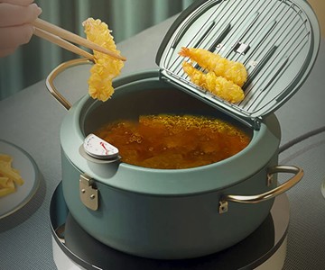 Japanese-Style Tempura Deep Fryer Japanese-Style Tempura Deep Fryer