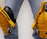 KneeBlades - Rolling Knee Pads