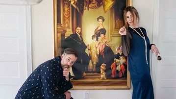 Nobilified - Hand-Painted Old World Portraits of You