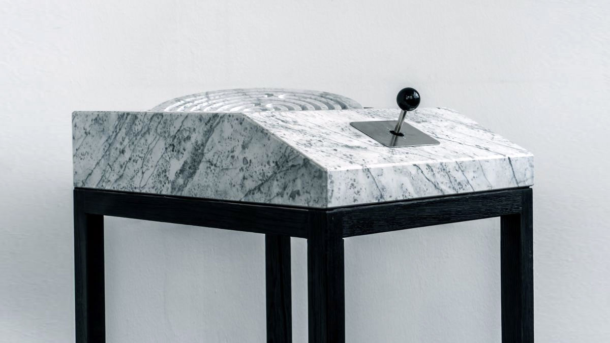 Maze Analogue & Electric Marble Gaming Console Maze Analogue & Electric Marble Gaming Console