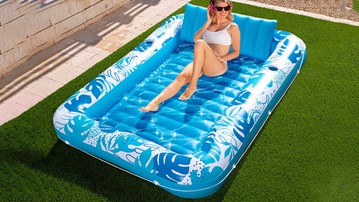 Inflatable Tanning Tub & Pool Float Inflatable Tanning Tub & Pool Float