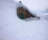 Hobbit-Hole Vacation Rental